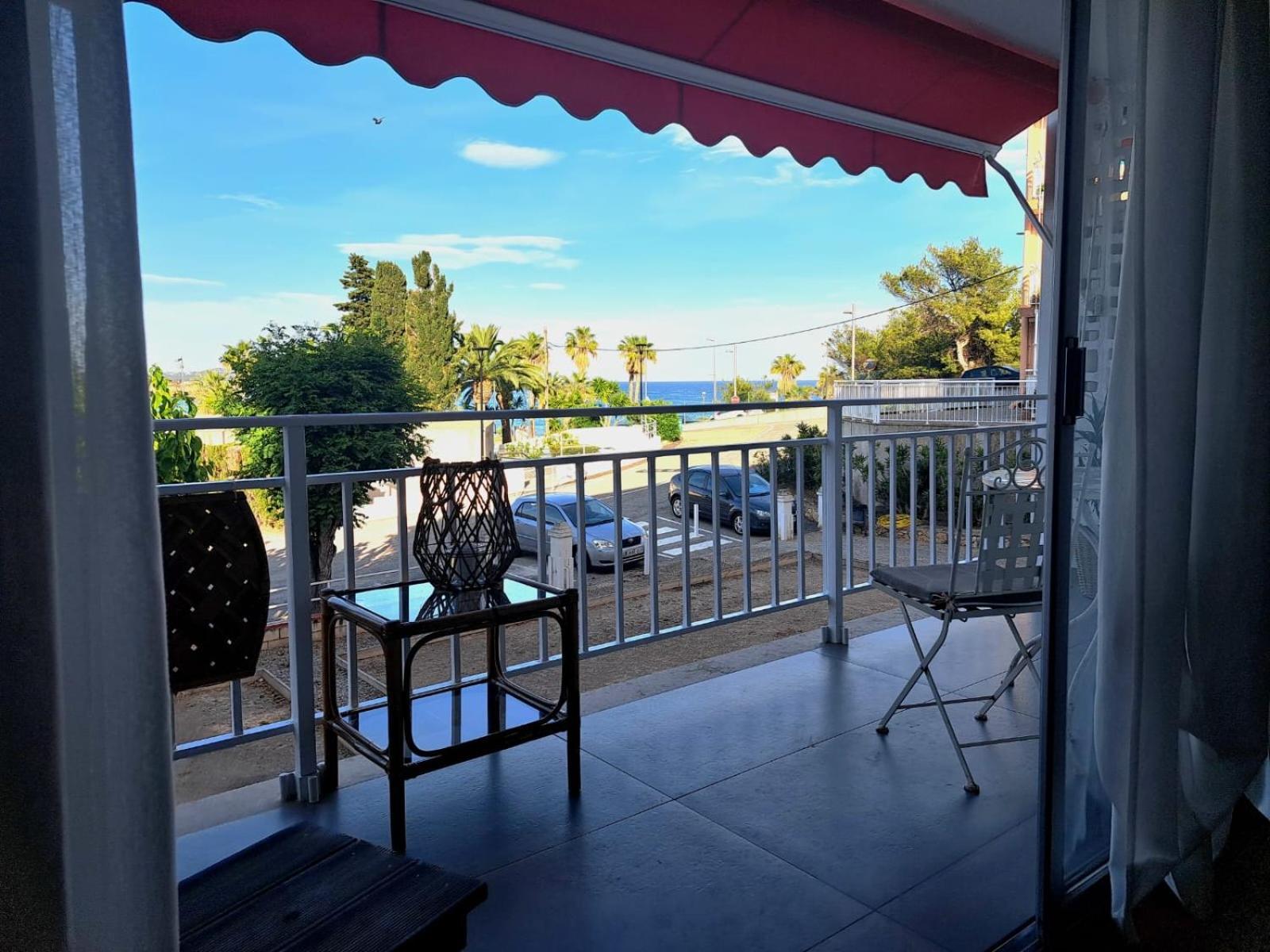 Apartment In Front Of Arrabassada Beach Tarragone Extérieur photo